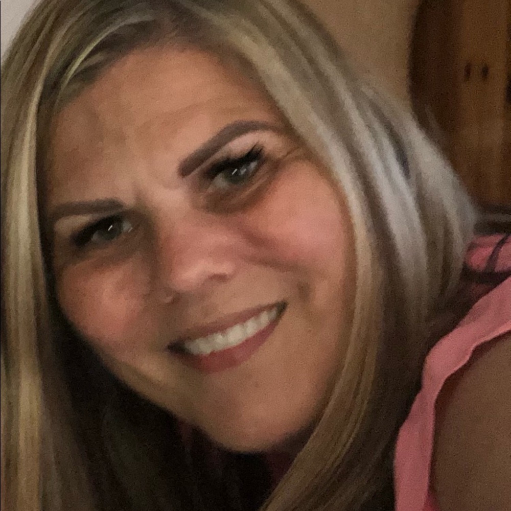 Meet your Posher, Christy